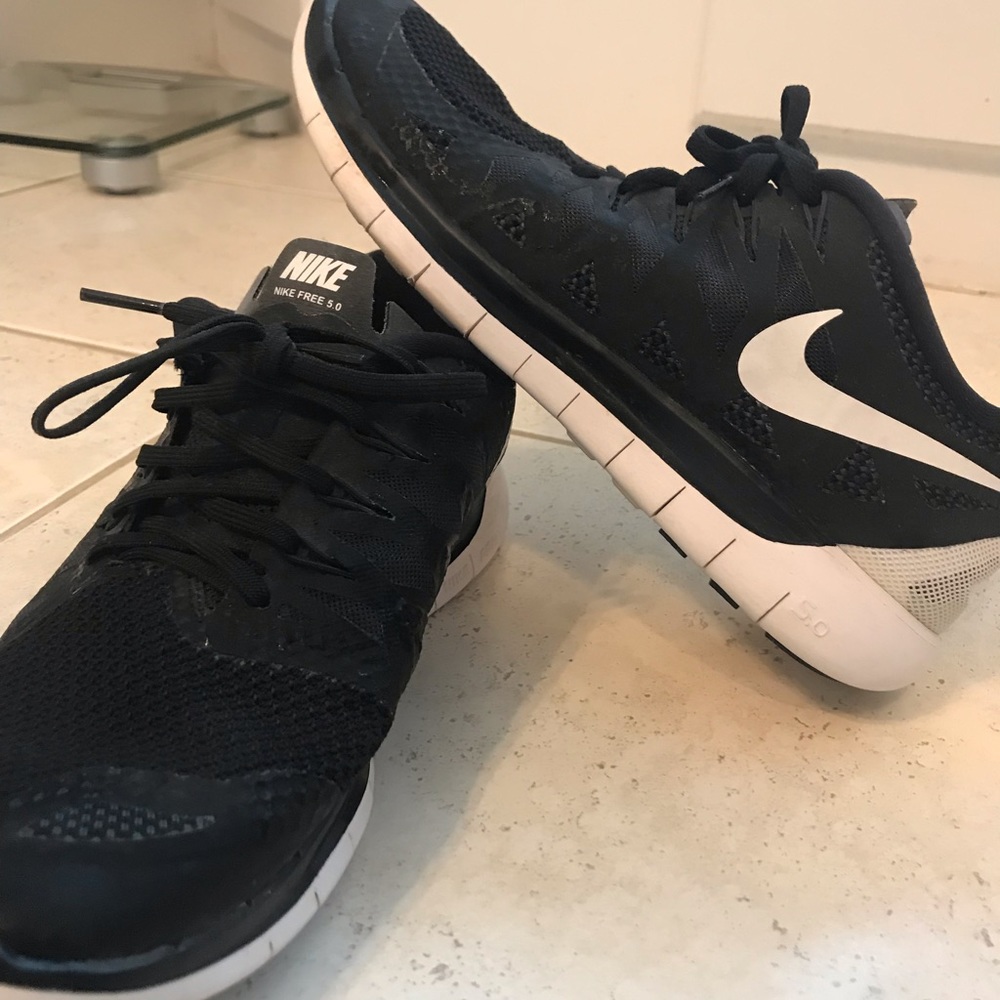 Nike Women’s Free 5.0 Running Sneaker